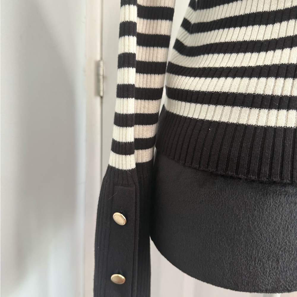 Anthropologie Striped V-Neck Sweater in Black and Cream - Picture 6 of 7